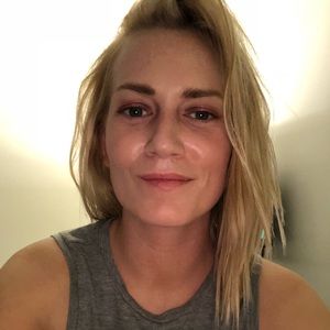 Meet your Posher, Shelly